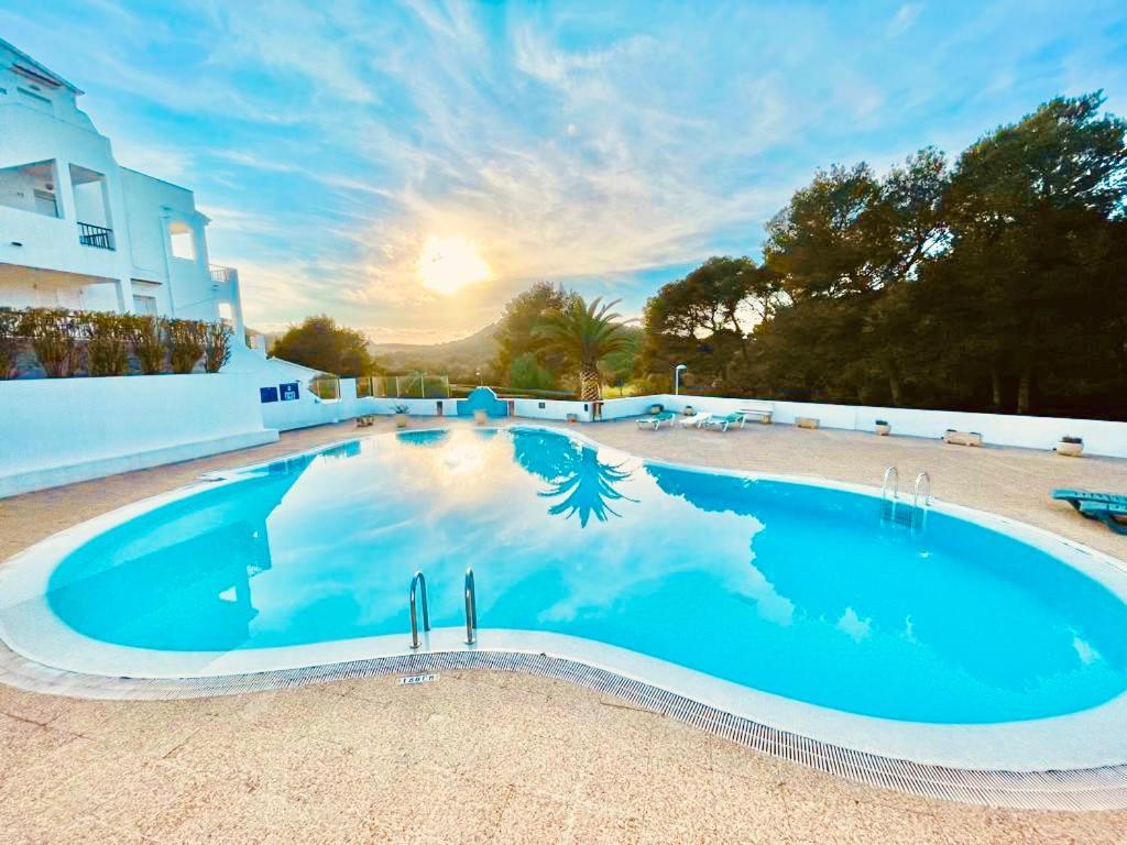 Apartamento Atardecer En Menorca Son Parc Vista Al Campo De Golf Ngoại thất bức ảnh